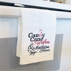 NWOT C&F Home White Candy Cane Wishes Waffle Knit Dish Towel Christmas Holiday